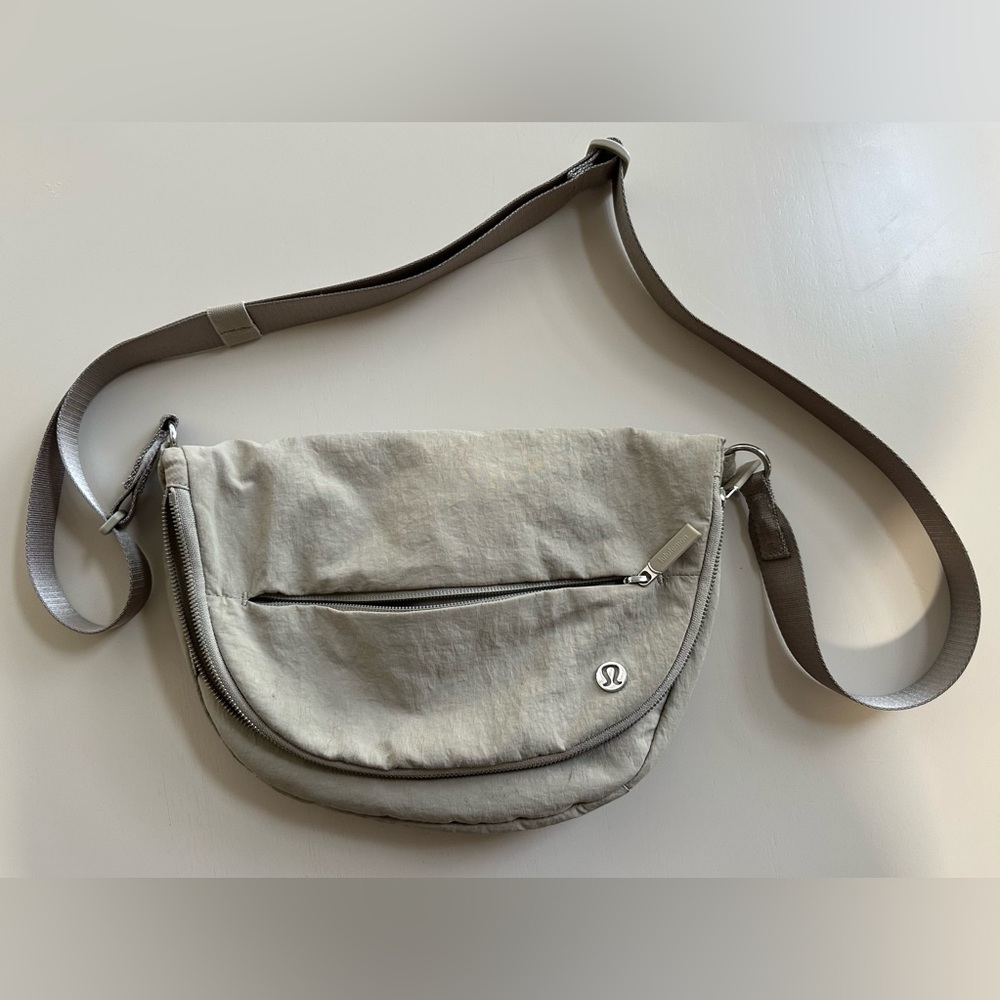 Lululemon Gray All Night Festival Bag 5L